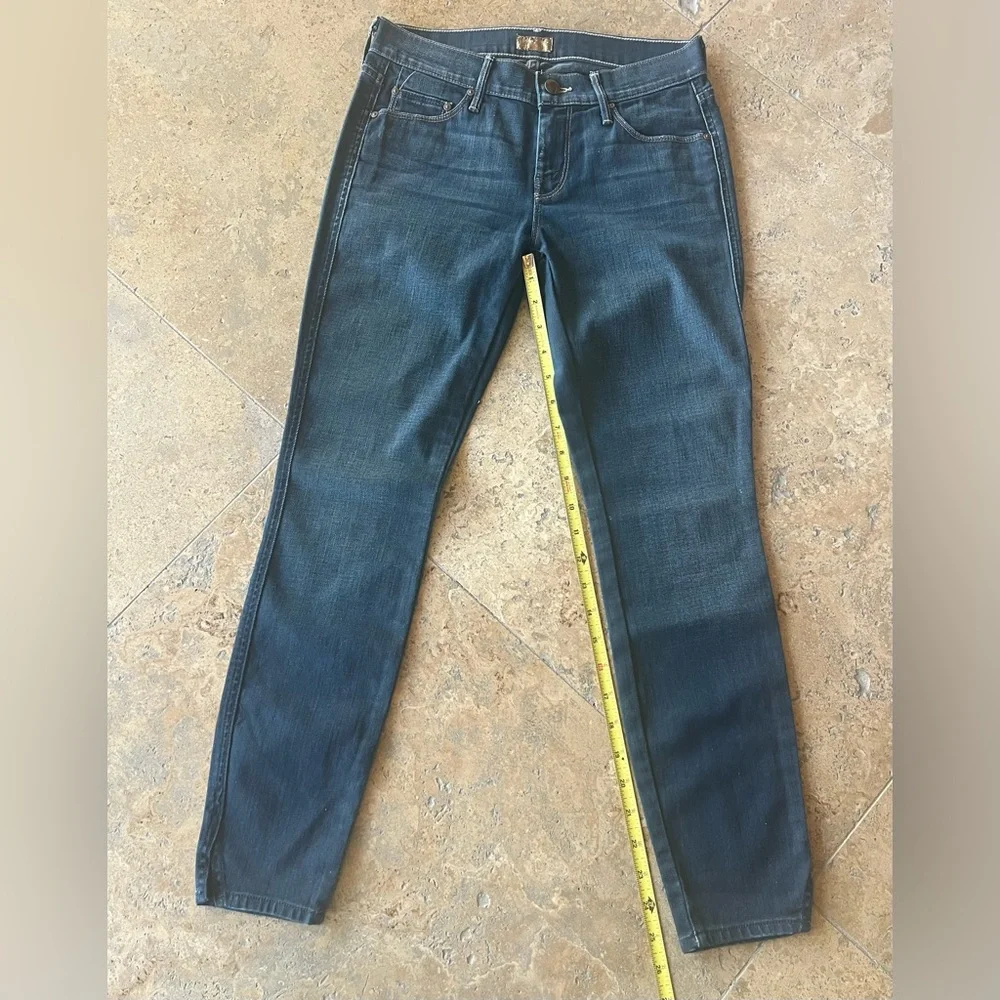 MOTHER Denim Women’s  “The Vamped” Style with Wash: “Gift Wrap” Jeans - Picture 14 of 15